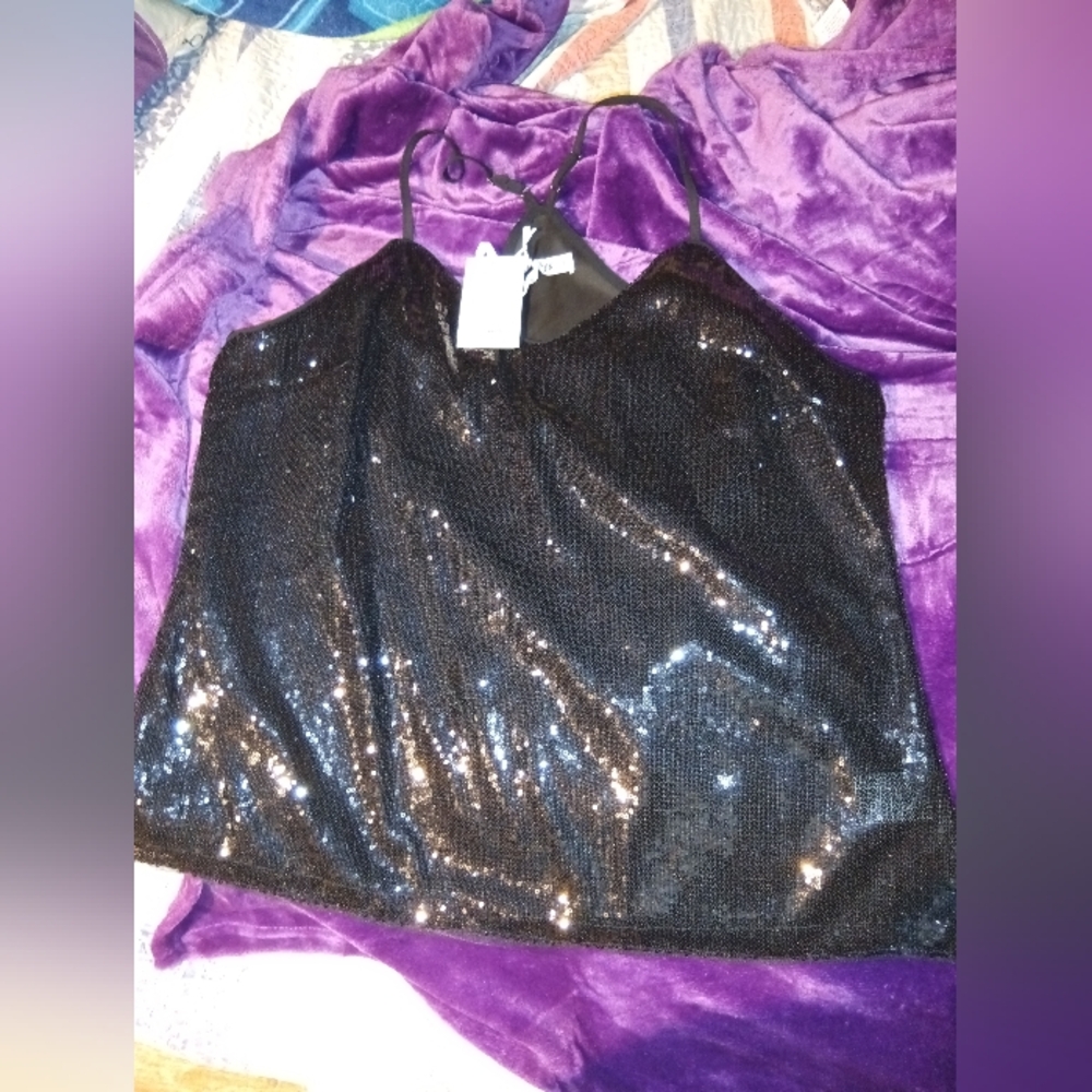 Women's Top